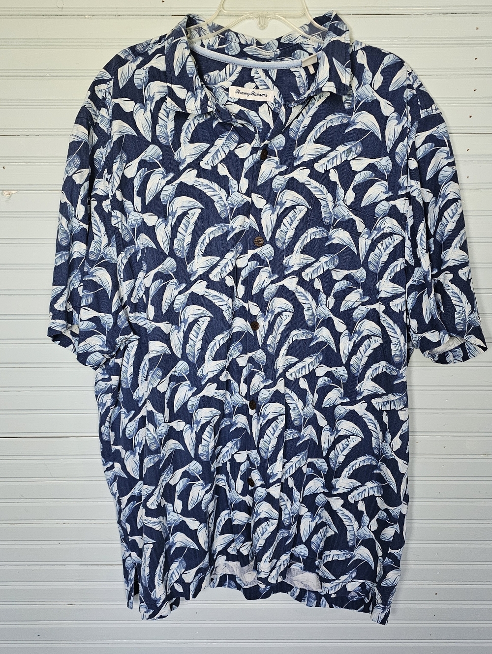 Tommy Bahama Blue White Tropical 100% Silk Short Sleeve Button Down Men Size 2XL